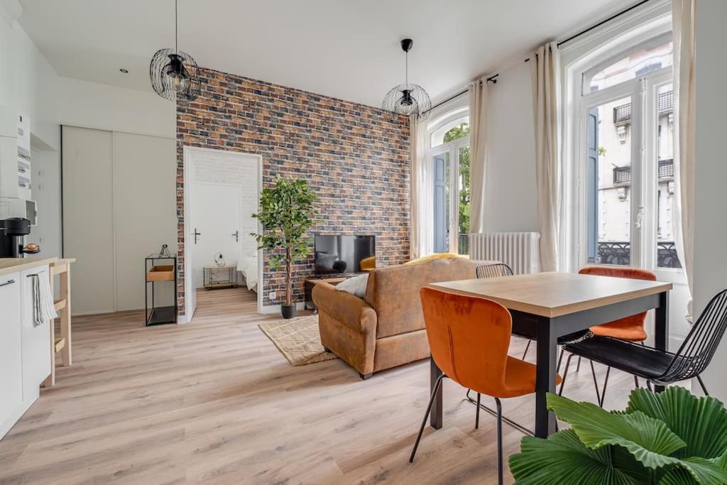 Grand Appartement «  City » Spacieux Et Moderne Saint-Etienne  Exterior photo