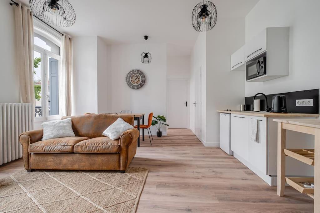 Grand Appartement «  City » Spacieux Et Moderne Saint-Etienne  Exterior photo