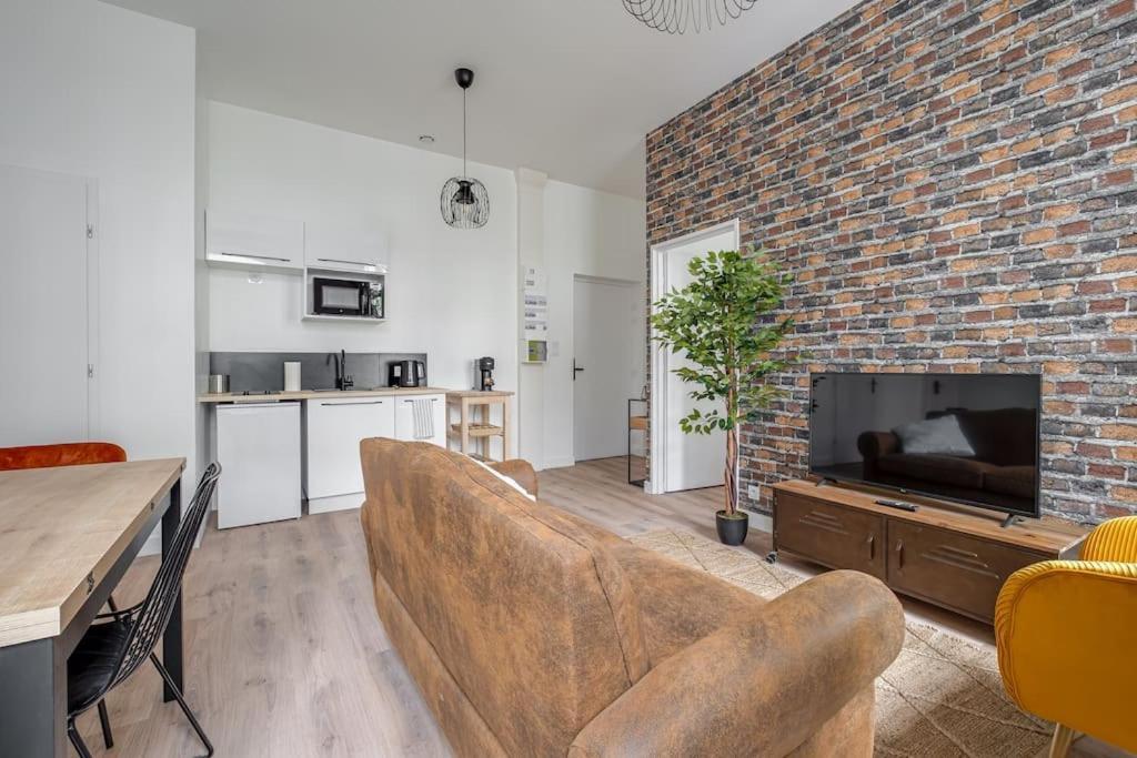 Grand Appartement «  City » Spacieux Et Moderne Saint-Etienne  Exterior photo